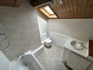 Photo 7- click for photo gallery